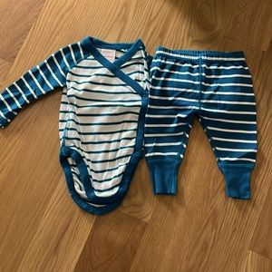 Hanna Andersson aqua/white stripe onesie / leggings, size 3-6 months, pre-owned